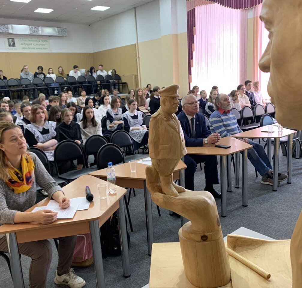 Рождение "Липатова и Анискина"